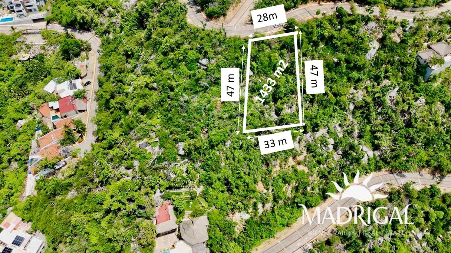 Oceanfront lot for sale in Brisas Marqués, 1433 m2