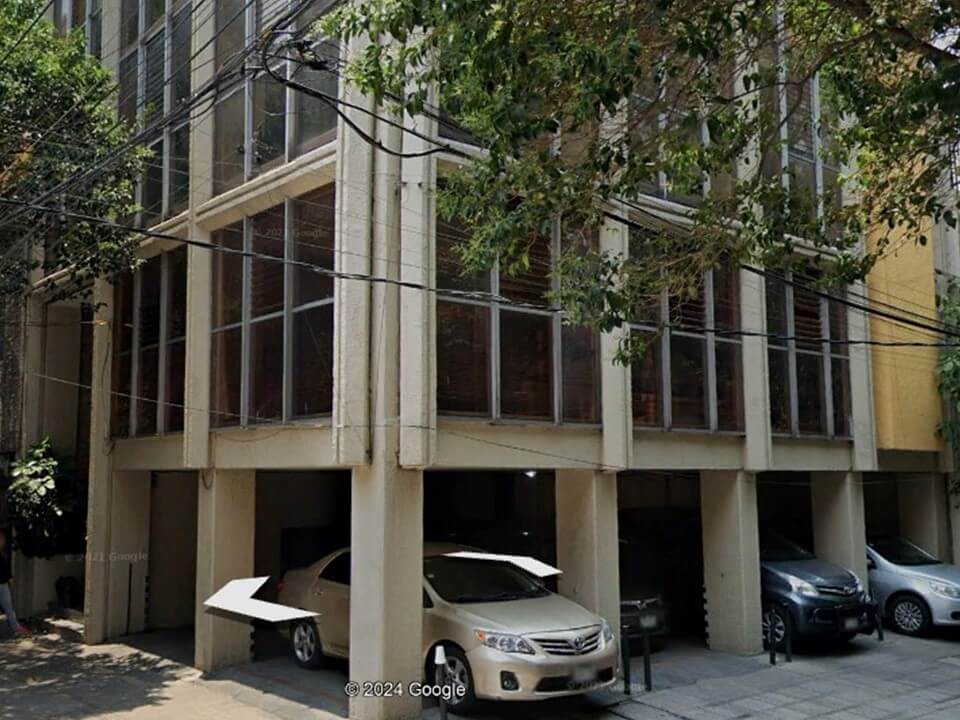 Edificio en venta de 10 niveles en esquina colonia Anzures en CDMX 