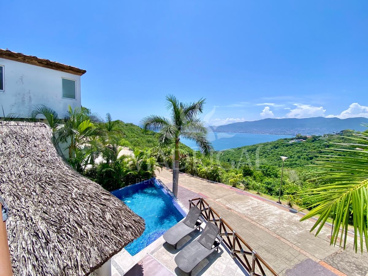 Villa en ventas en Condominio Palmetto con vista a la Bahía de Acapulco