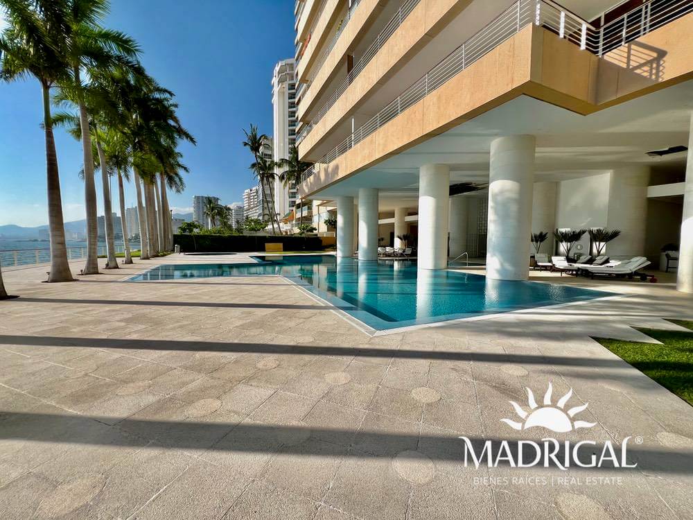 Apartment for sale in El Dorado in Acapulco Bay