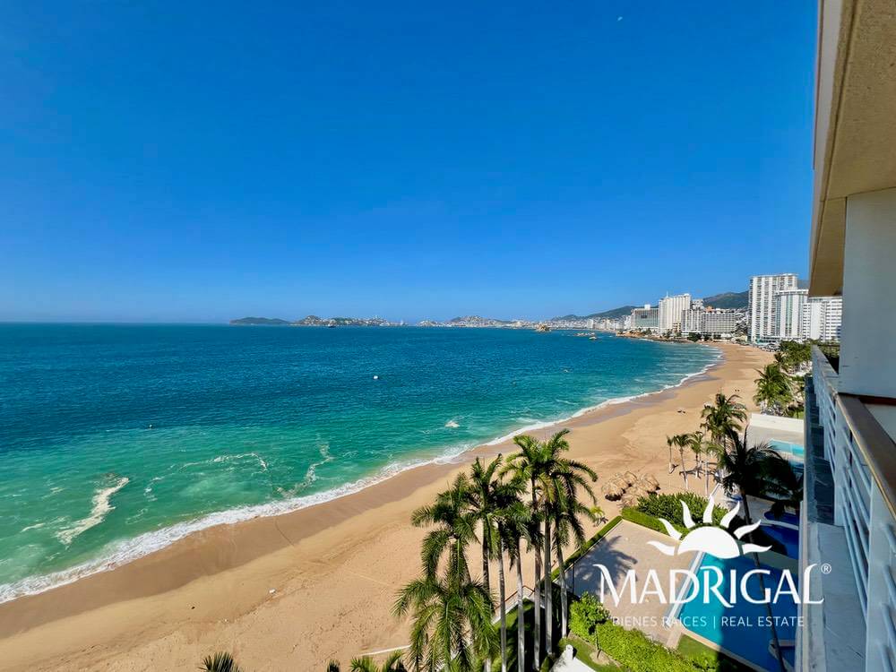 Apartment for sale in El Dorado in Acapulco Bay