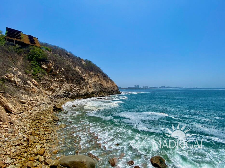 Balkones al Mar terrenos en venta de 509 m2 a 850 m2 en los Riscos en Acapulco con vista a playa diamante