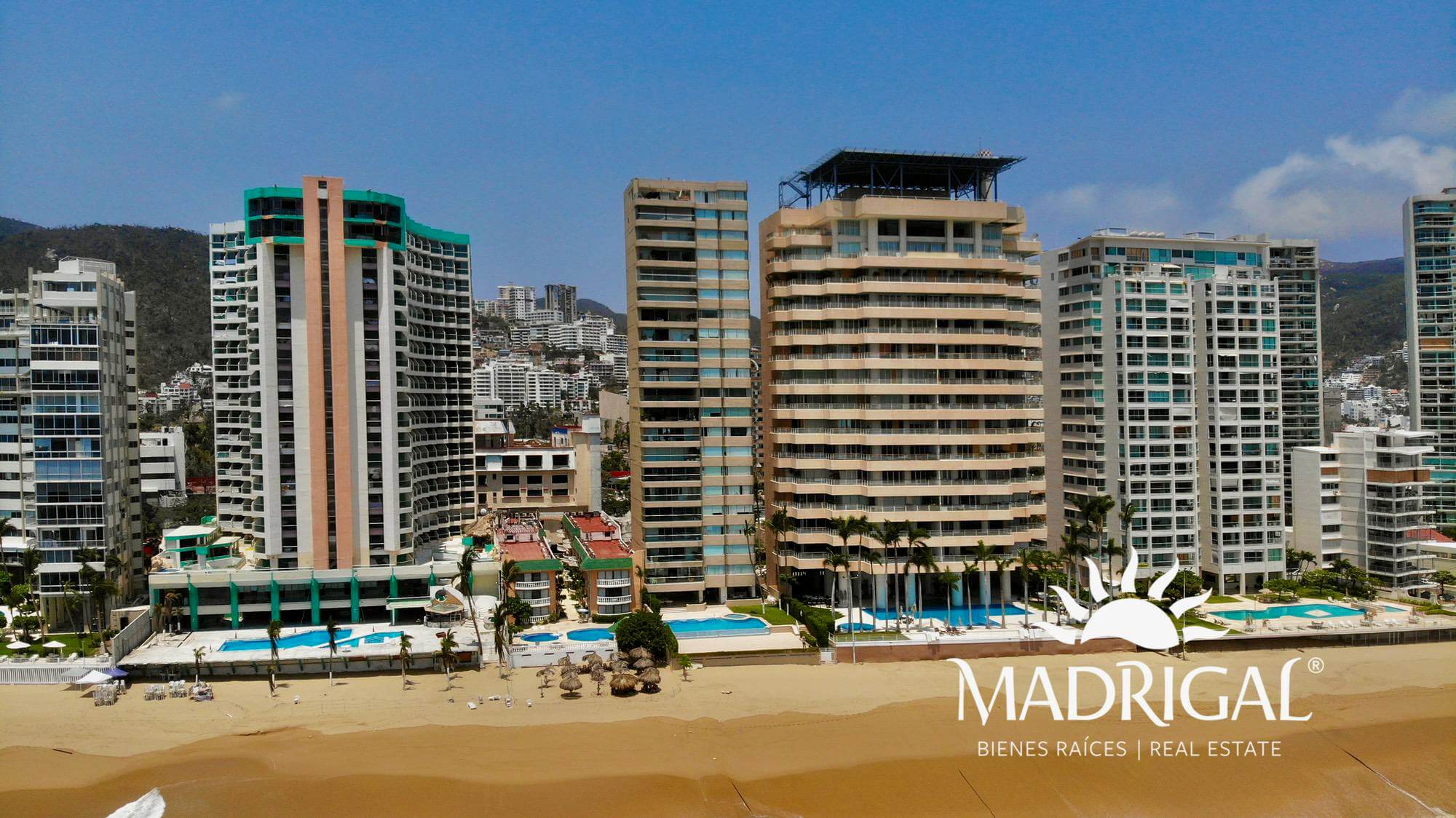 Real del Mar | Beachfront apartment for sale in Acapulco Bay