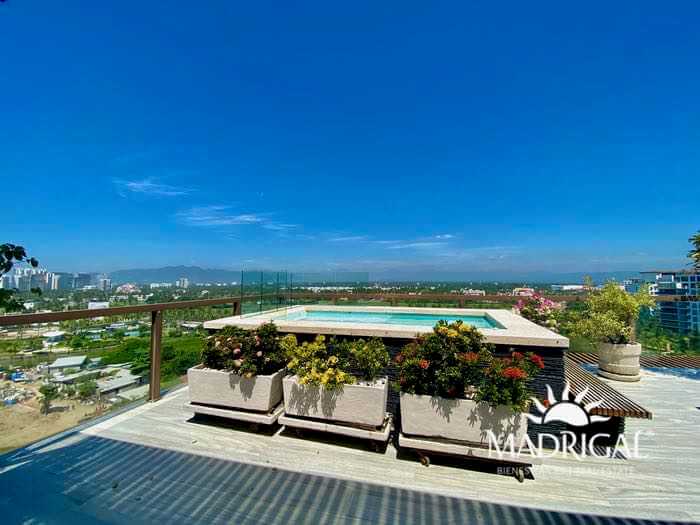 Penthouse for sale in Playa Diamante, La Isla Condominium, Emerald Tower