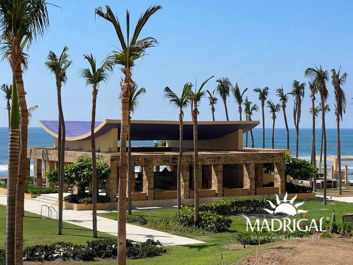 El Palmar Tres Vidas | Departamento en venta frente a playa con amplia terraza