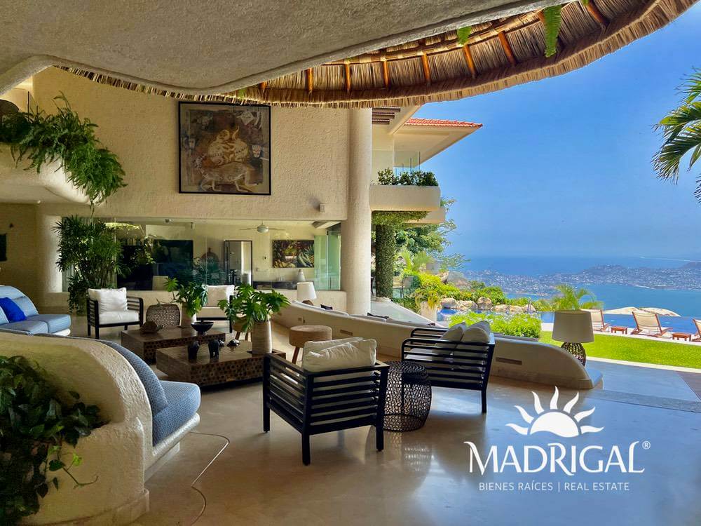 Exclusiva casa a la venta en el Fraccionamiento Residencial la Cima en Acapulco