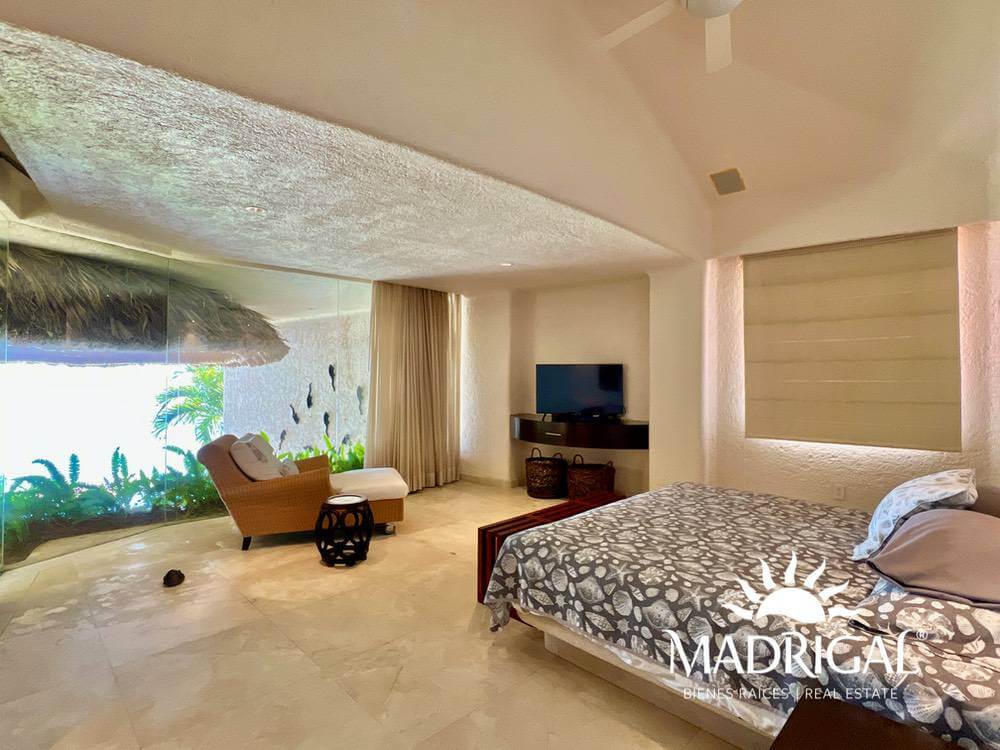 Exclusiva casa a la venta en el Fraccionamiento Residencial la Cima en Acapulco