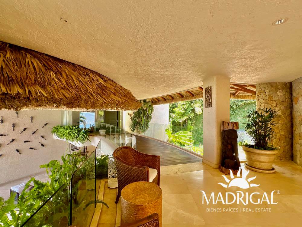 Exclusiva casa a la venta en el Fraccionamiento Residencial la Cima en Acapulco