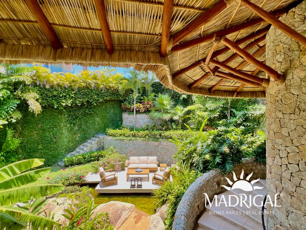 Exclusiva casa a la venta en el Fraccionamiento Residencial la Cima en Acapulco