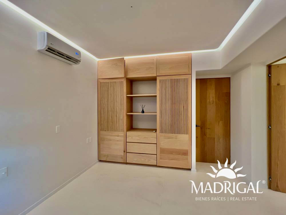 Villas Alejandra - Pent House en venta en Brisas Guitarrón Acapulco frente a playa