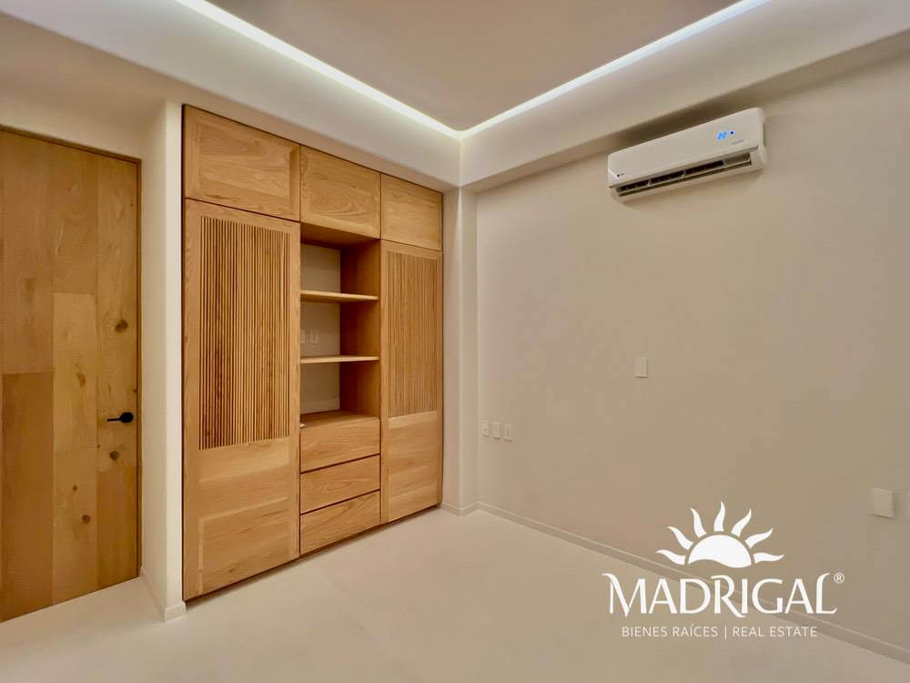 Villas Alejandra - Pent House en venta en Brisas Guitarrón Acapulco frente a playa
