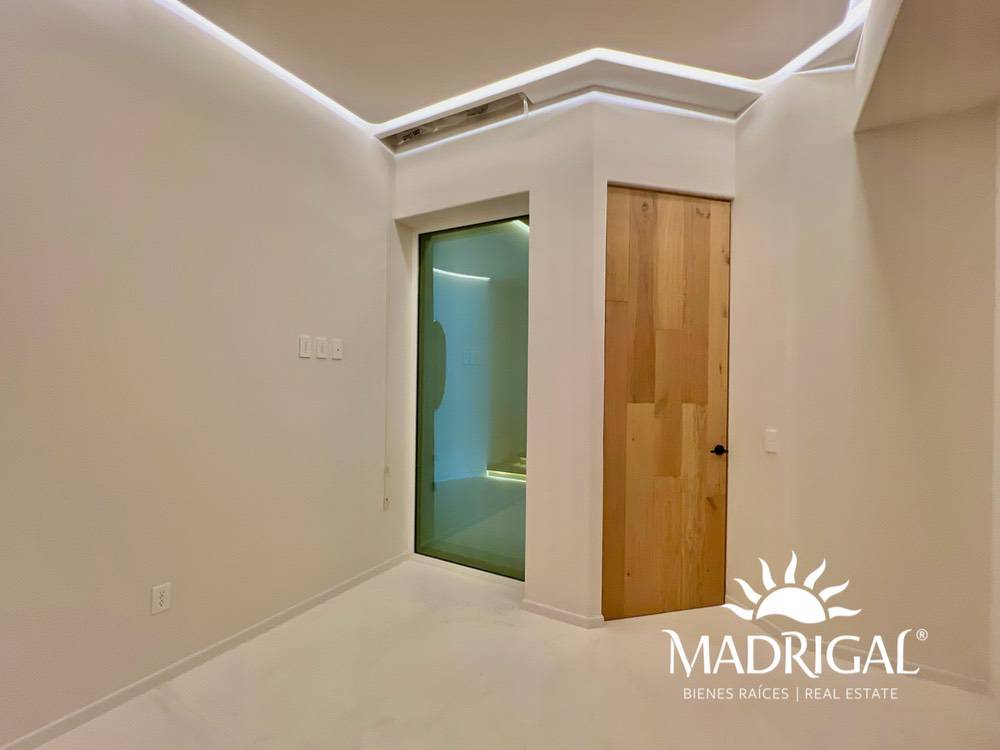 Villas Alejandra - Pent House en venta en Brisas Guitarrón Acapulco frente a playa