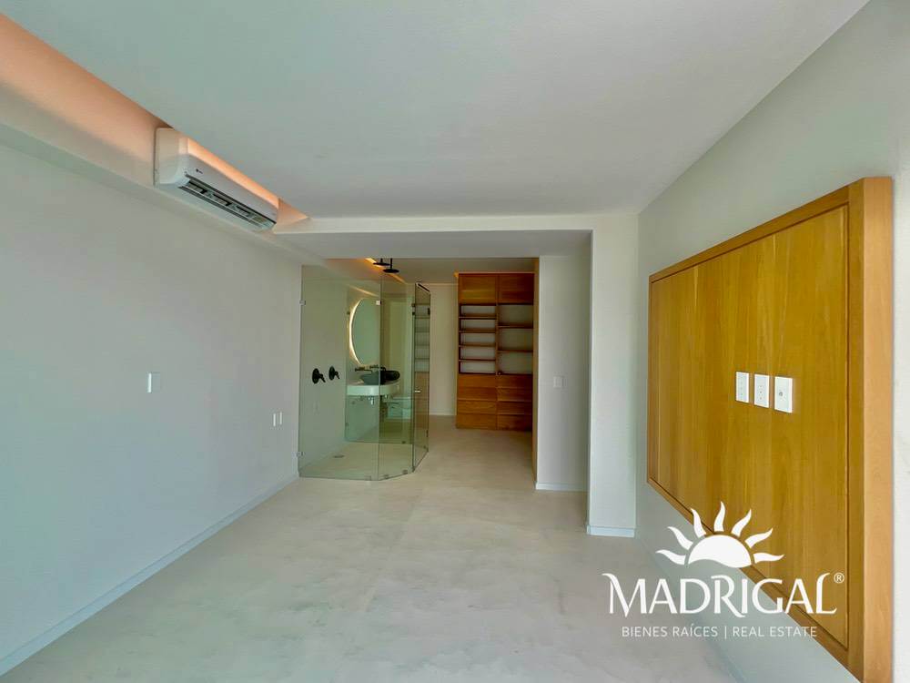 Villas Alejandra - Pent House en venta en Brisas Guitarrón Acapulco frente a playa