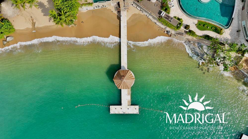 Villas Alejandra - Pent House en venta en Brisas Guitarrón Acapulco frente a playa