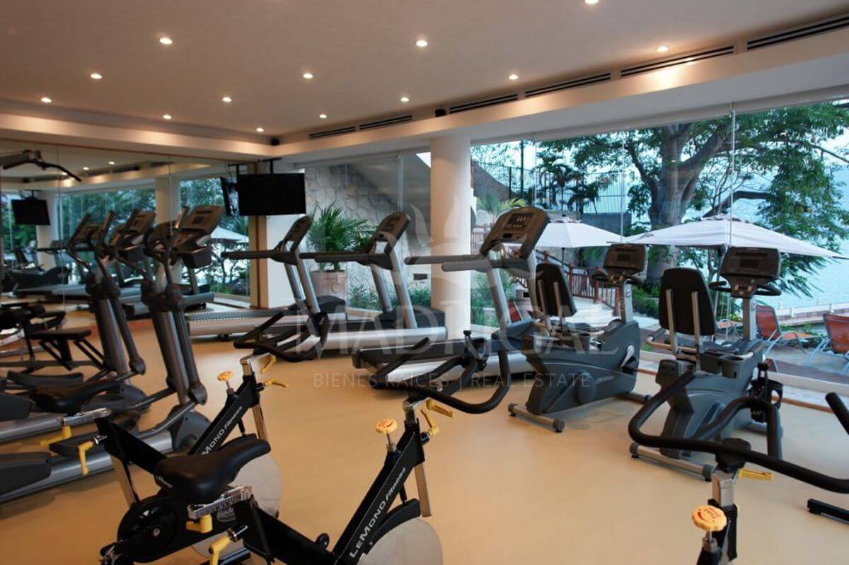 Villas Alejandra - Pent House en venta en Brisas Guitarrón Acapulco frente a playa