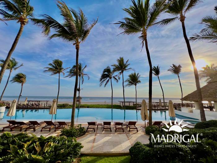 Dos Soles, departamento en venta en Nivel Jardín frente al mar