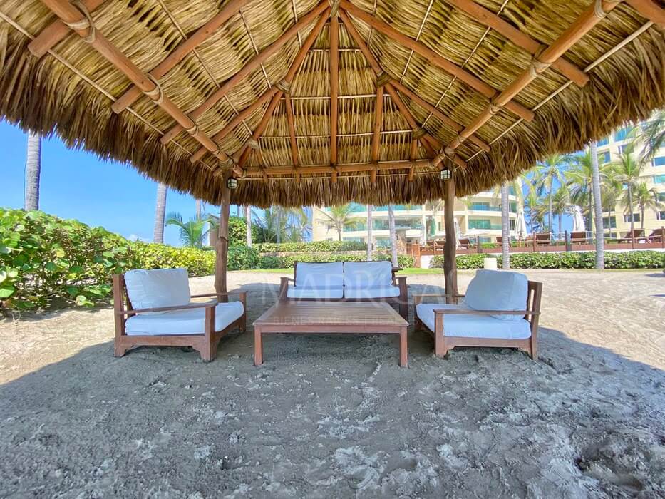 Dos Soles, departamento en venta en Nivel Jardín frente al mar