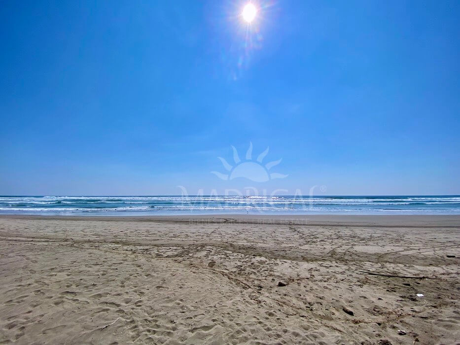 Dos Soles, departamento en venta en Nivel Jardín frente al mar