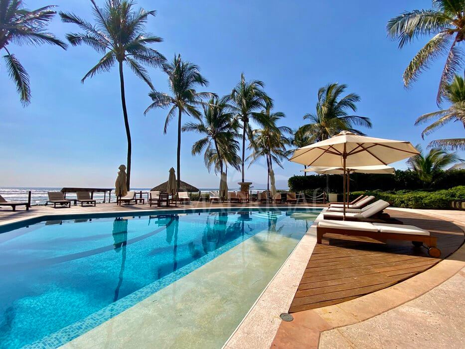 Dos Soles, departamento en venta en Nivel Jardín frente al mar