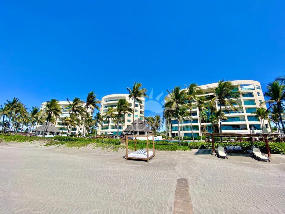 Dos Soles, departamento en venta en Nivel Jardín frente al mar