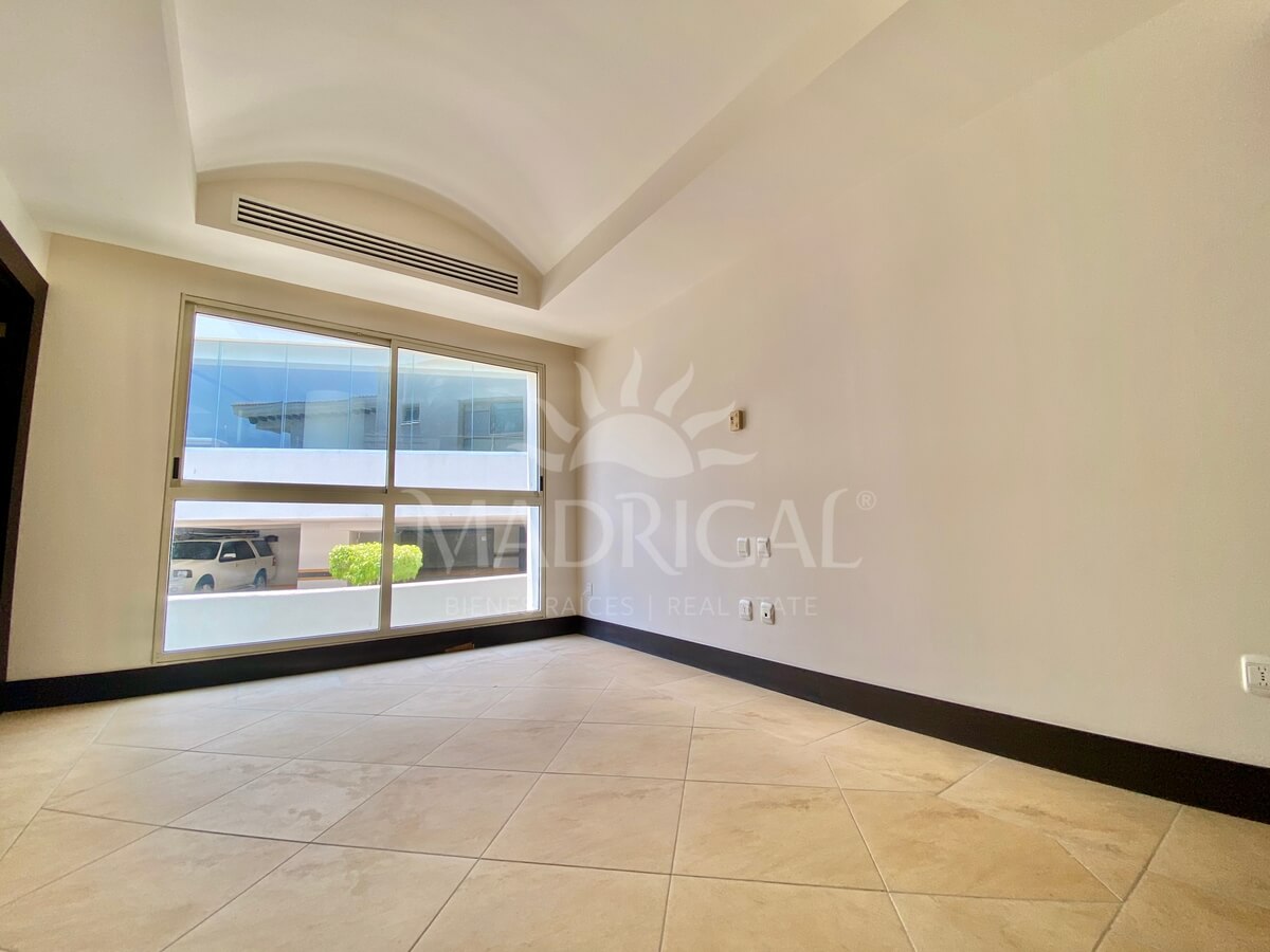 Departamento en venta Portochervo en Acapulco con vista al mar