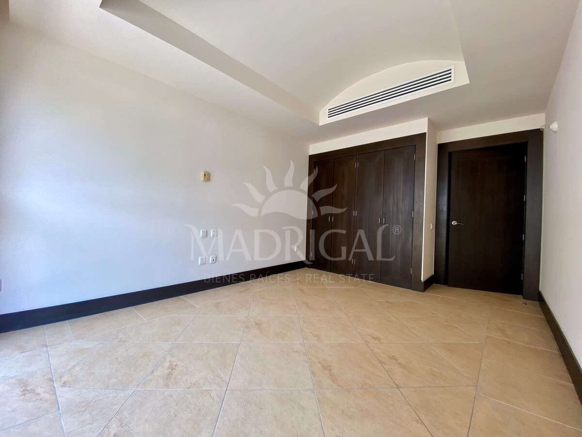Departamento en venta Portochervo en Acapulco con vista al mar