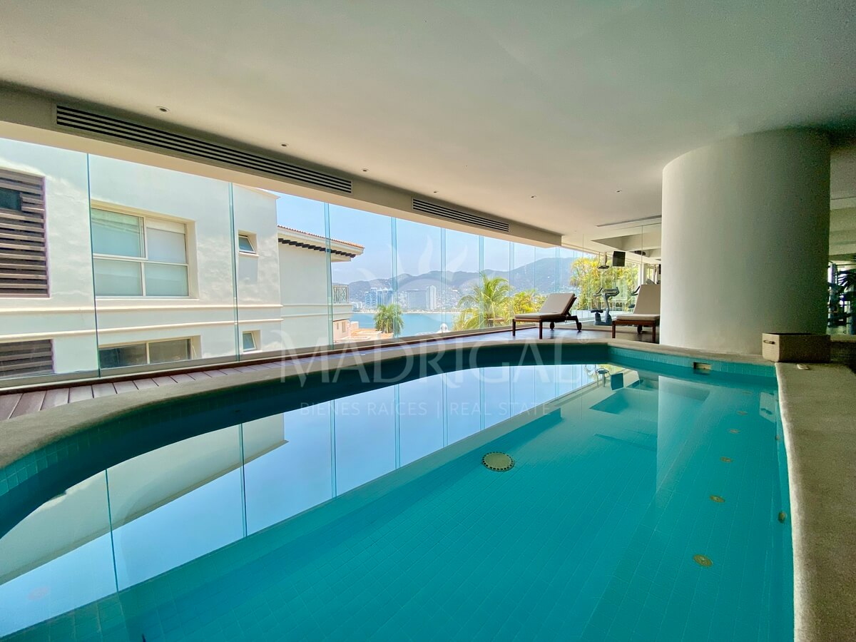 Departamento en venta Portochervo en Acapulco con vista al mar