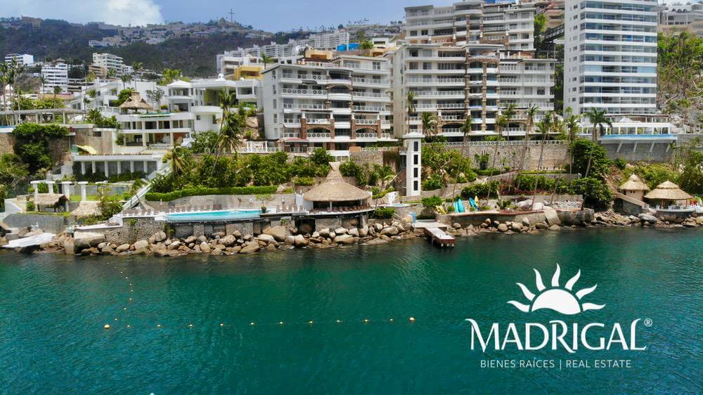 Portochervo - Departamento en venta en Acapulco con vista al mar