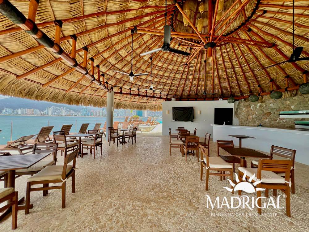 Portochervo - Departamento en venta en Acapulco con vista al mar