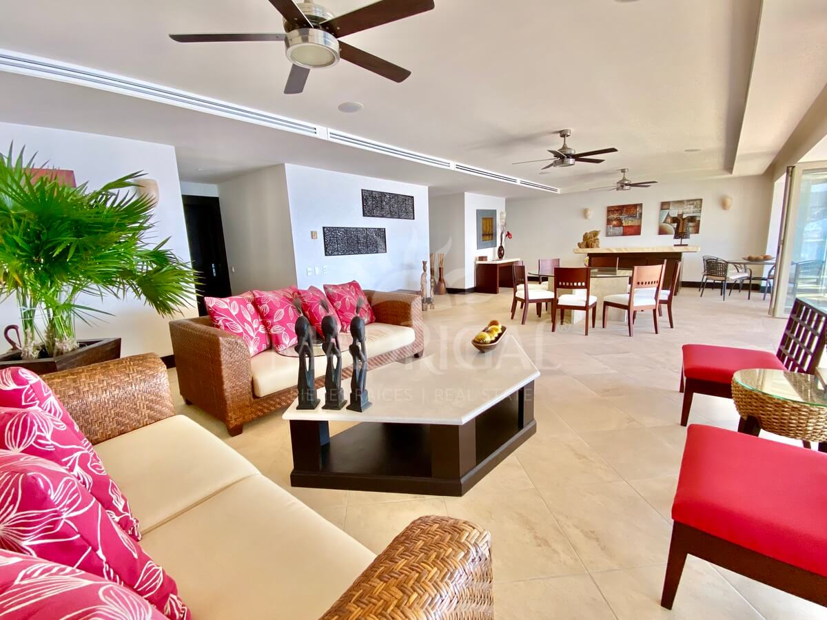Portochervo - Departamento en venta en Acapulco con vista al mar