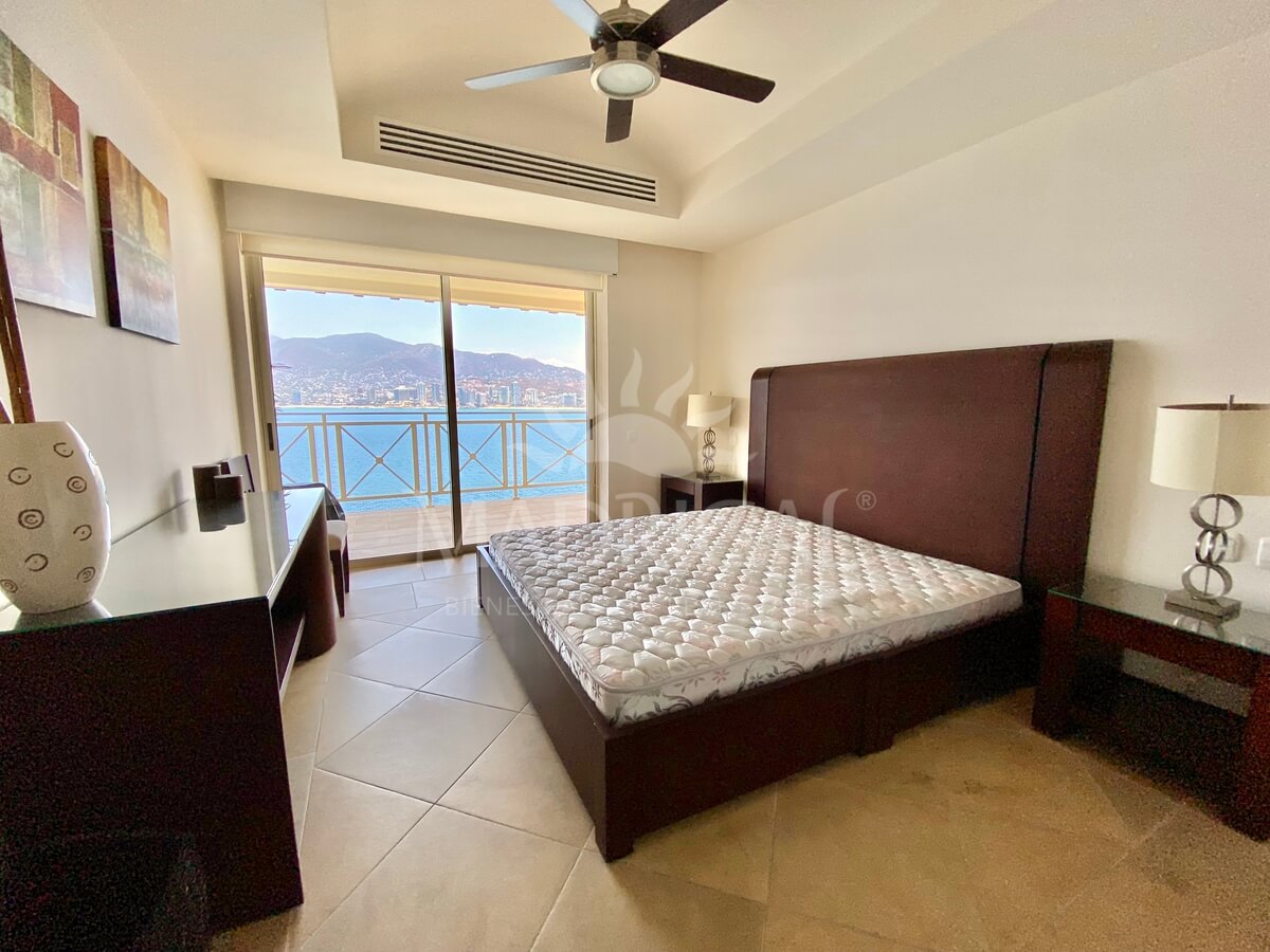 Portochervo - Departamento en venta en Acapulco con vista al mar