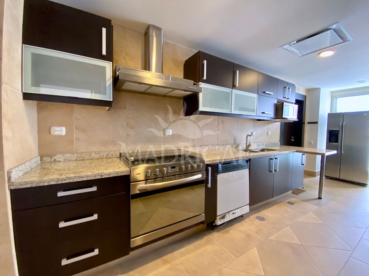 Portochervo - Departamento en venta en Acapulco con vista al mar
