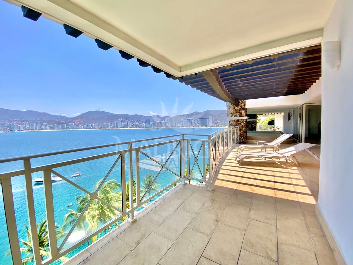 Portochervo - Departamento en venta en Acapulco con vista al mar