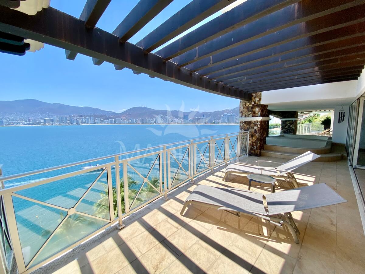 Portochervo - Departamento en venta en Acapulco con vista al mar