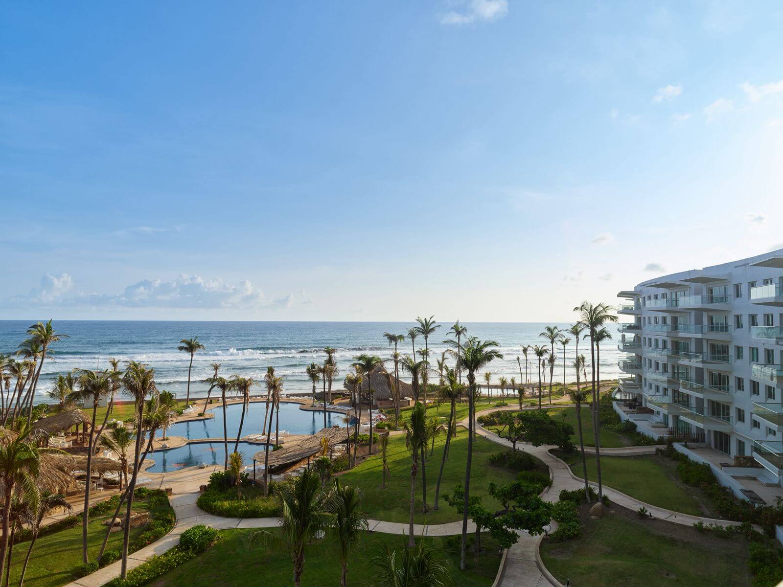 &&& Club Playamar Departamento duplex en venta frente a la playa