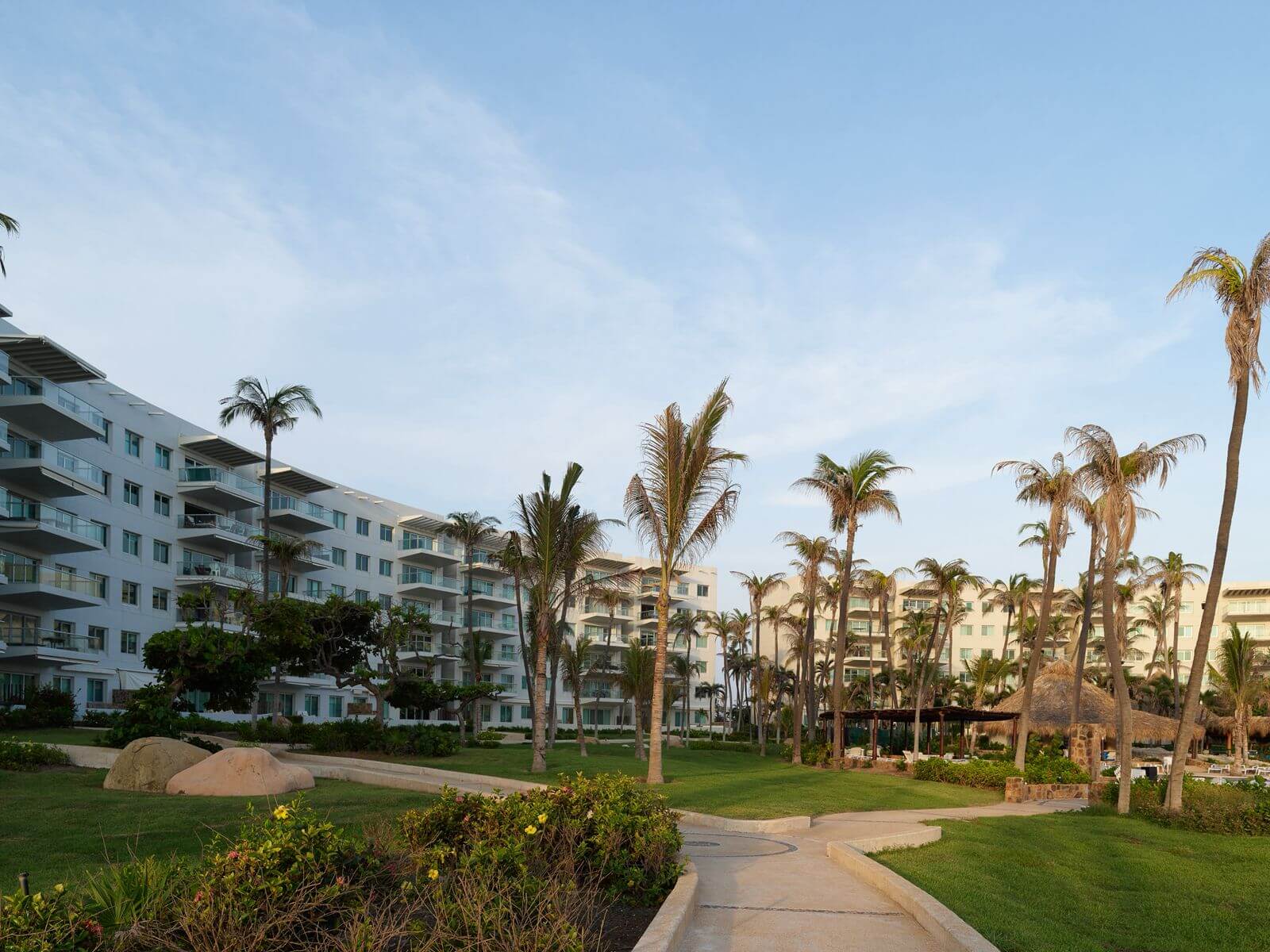 &&& Club Playamar Departamento duplex en venta frente a la playa