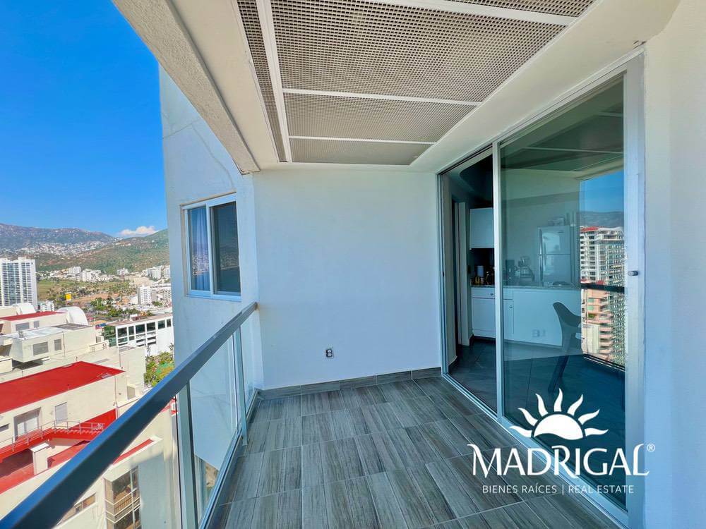 Suite en venta en el condómino La Palapa en la bahía de Acapulco