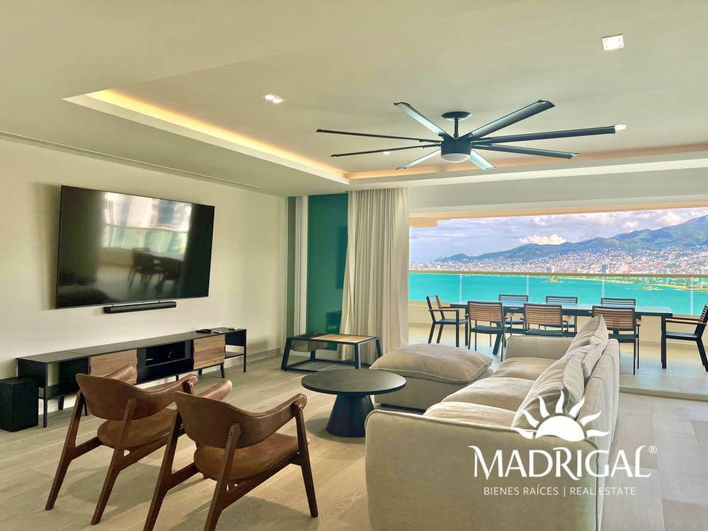 Costa Victoria | En venta departamento en Acapulco con Vista a la Bahía