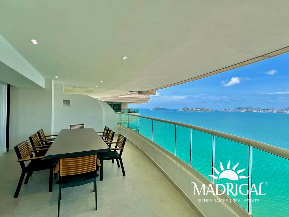 Costa Victoria | En venta departamento en Acapulco con Vista a la Bahía
