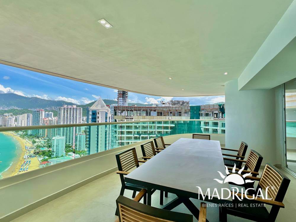 Costa Victoria | En venta departamento en Acapulco con Vista a la Bahía