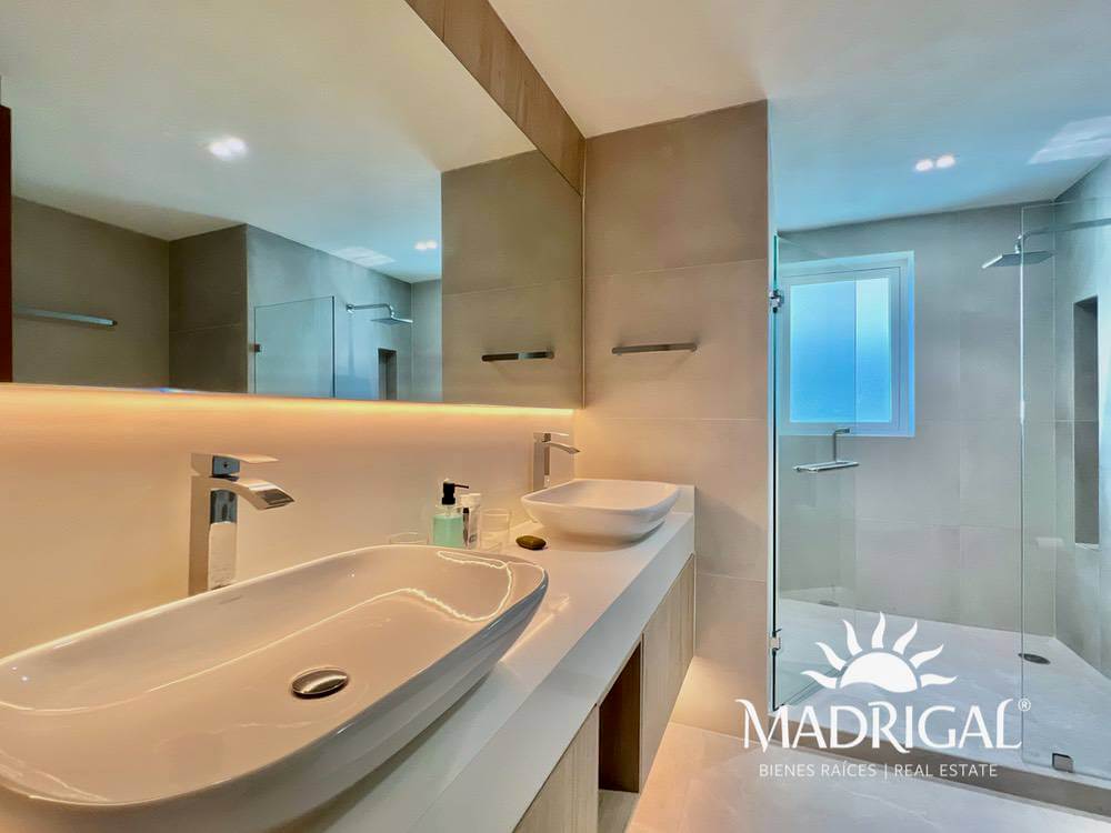 Costa Victoria | En venta departamento en Acapulco con Vista a la Bahía