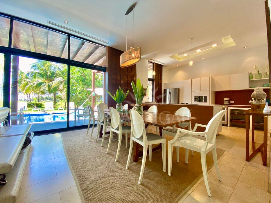 Residencias Tres Vidas – Villa en venta frente al campo de Golf
