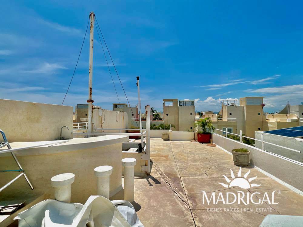 Departamento en venta en Puente del Mar de dos recámaras con Roof Garden