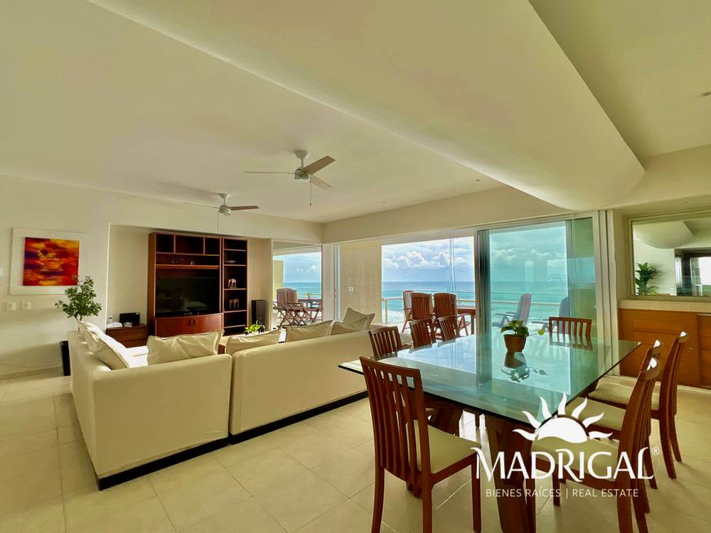 Playamar Diamante | Departamento en Venta de Cuatro Recámaras en la fase Uno
