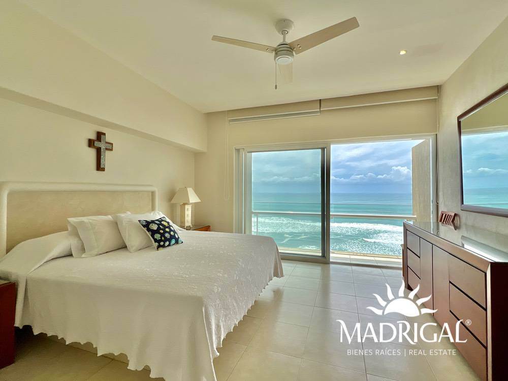 Playamar Diamante | Departamento en Venta de Cuatro Recámaras en la fase Uno