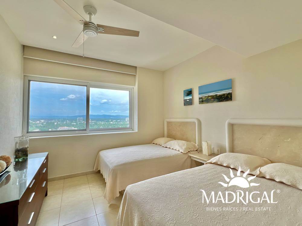 Playamar Diamante | Departamento en Venta de Cuatro Recámaras en la fase Uno