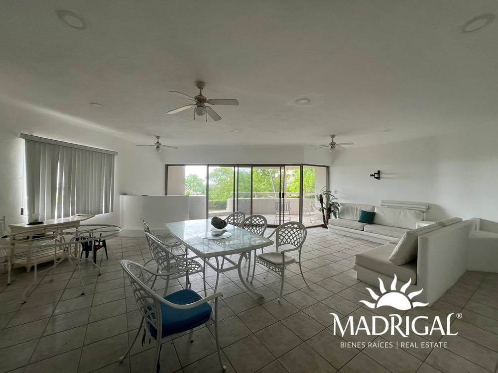 Residencial Océano | Departamento en venta en nivel jardin y vista a Playa Diamante en Real Diamante