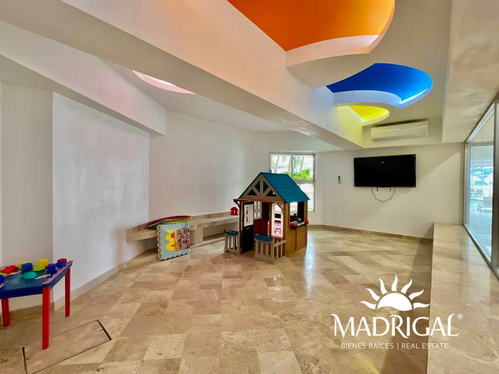 Estrella del Mar | Beachfront Penthouse for Sale on Acapulco Bay