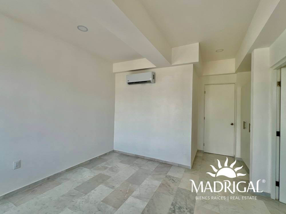 Estrella del Mar | Beachfront Penthouse for Sale on Acapulco Bay