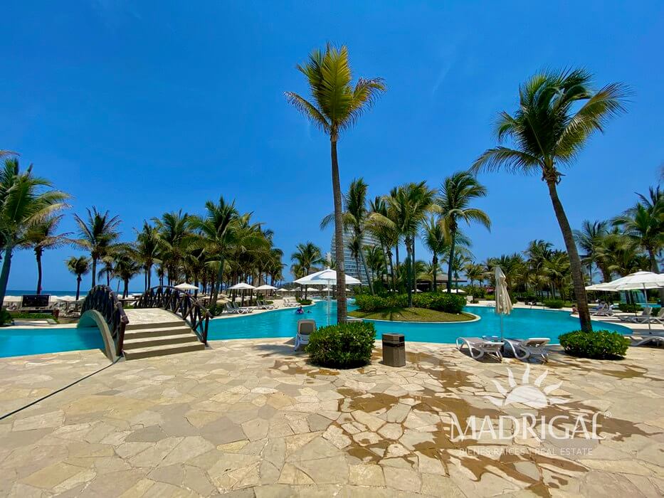 la Isla | Departamento en venta de cuatro recamaras con acceso a playa